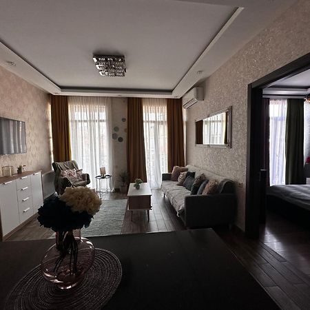 Annamari Appartement Tbilisi Buitenkant foto