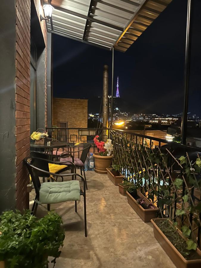 Annamari Appartement Tbilisi Buitenkant foto