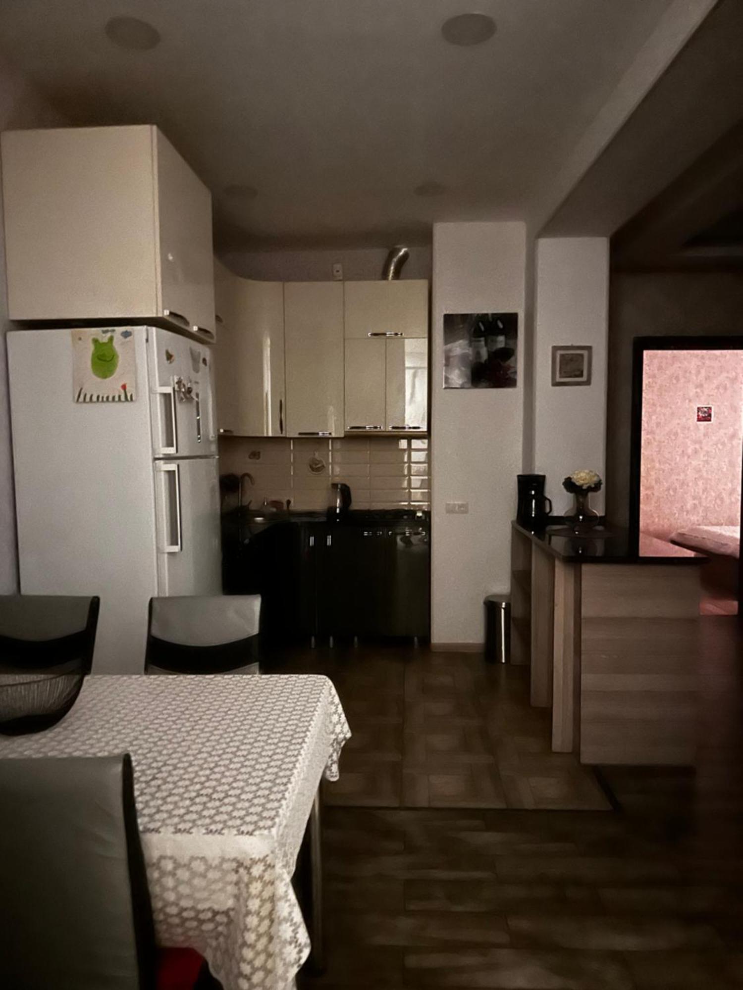 Annamari Appartement Tbilisi Buitenkant foto