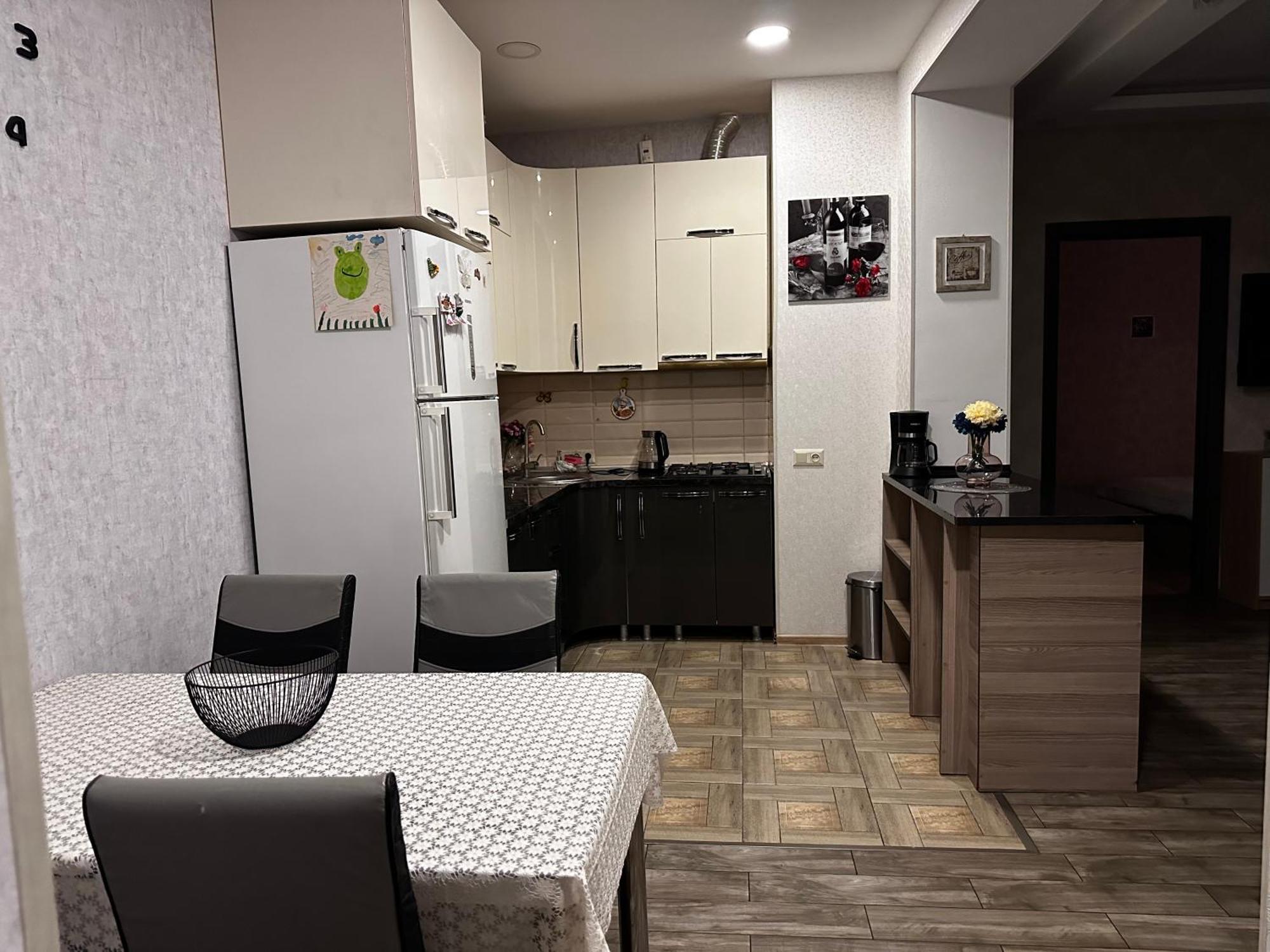 Annamari Appartement Tbilisi Buitenkant foto