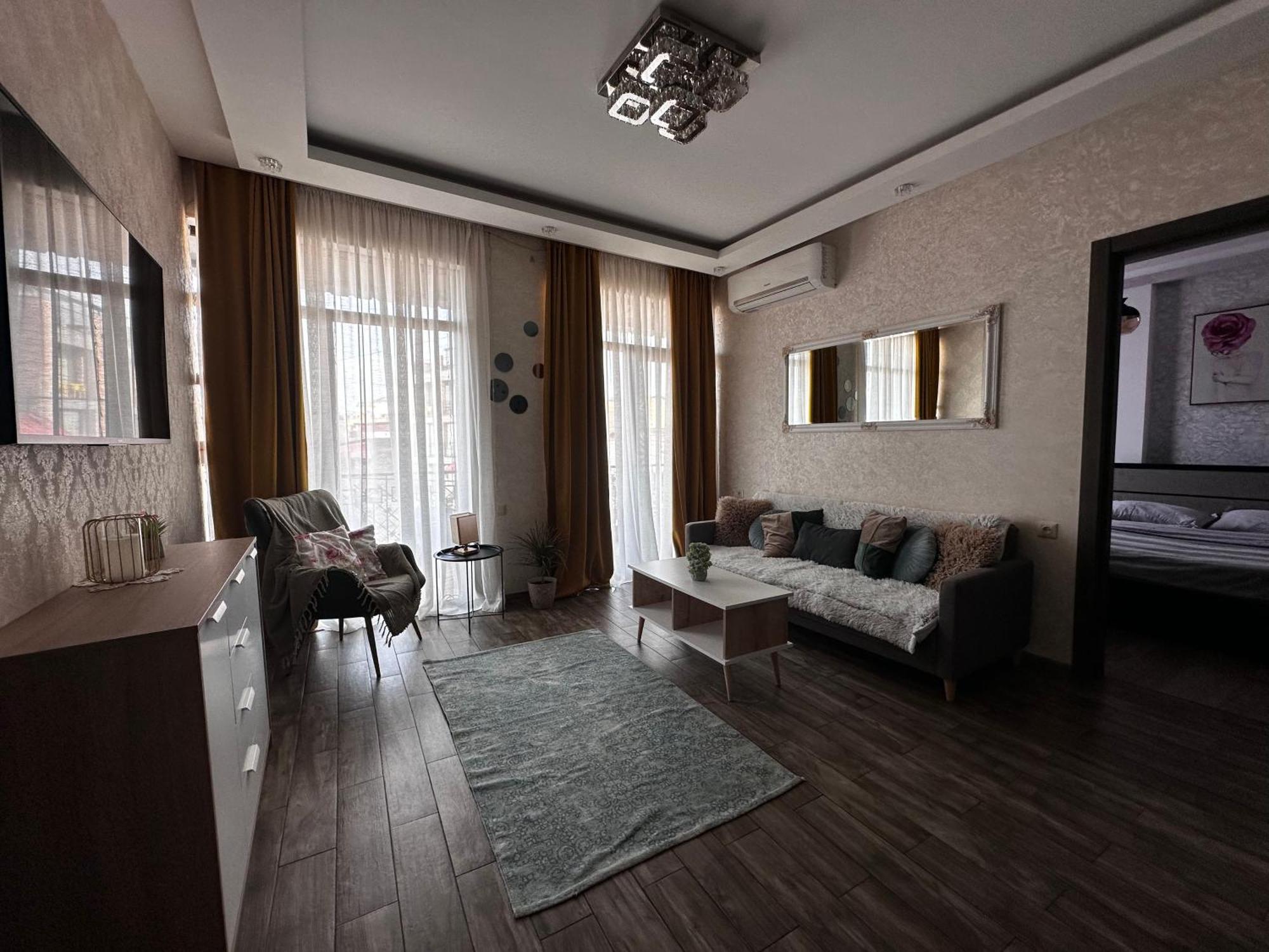 Annamari Appartement Tbilisi Buitenkant foto