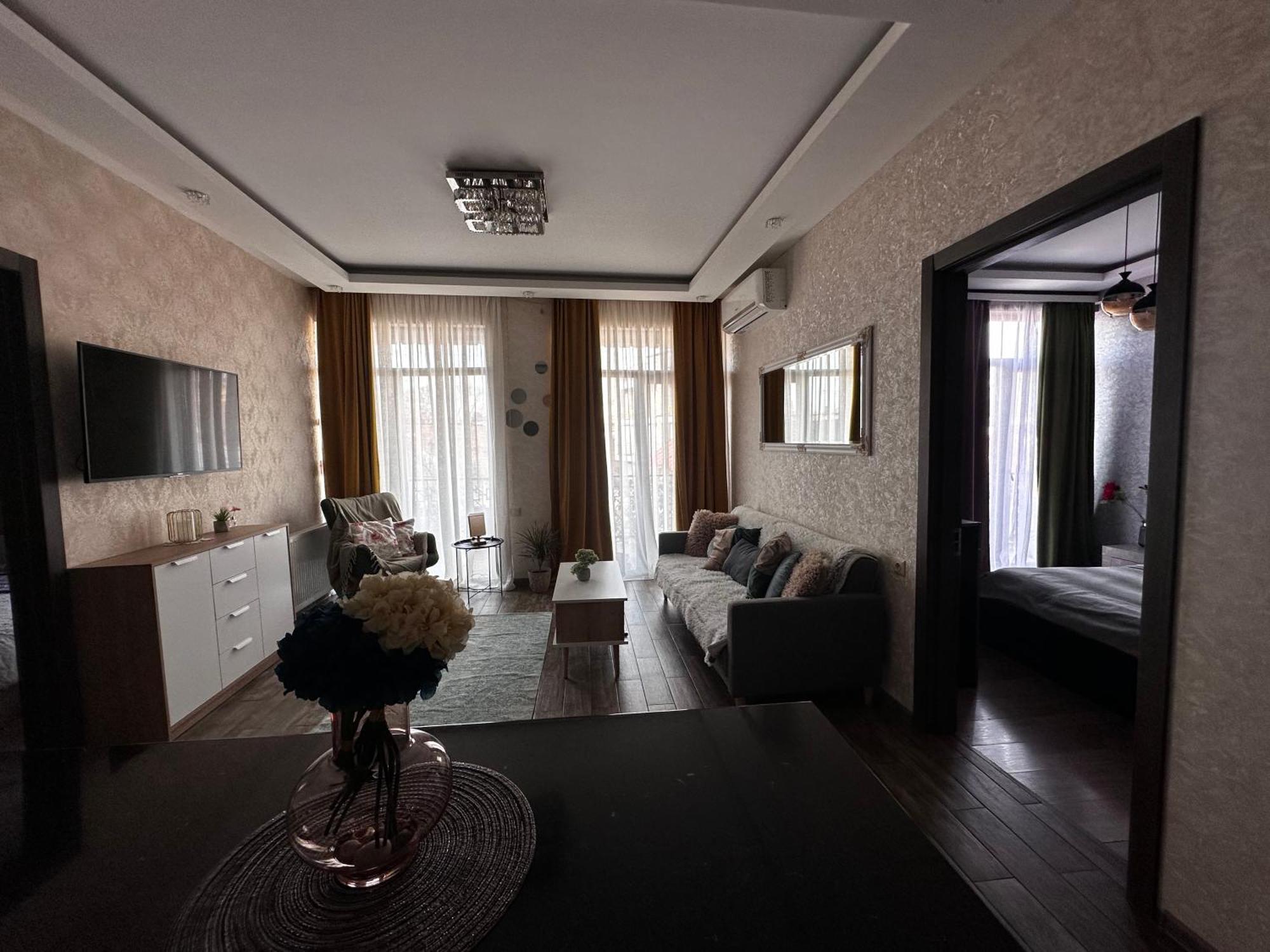 Annamari Appartement Tbilisi Buitenkant foto