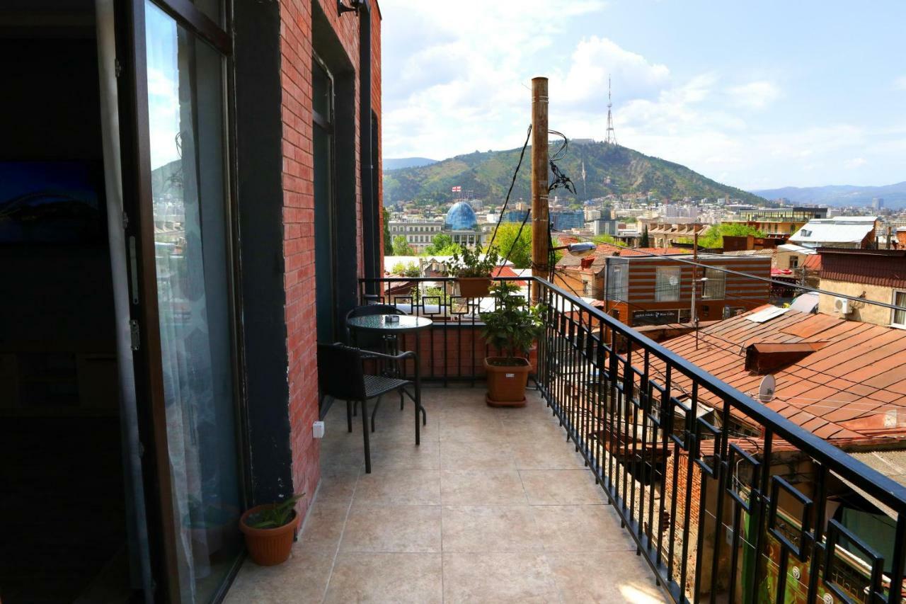 Annamari Appartement Tbilisi Buitenkant foto